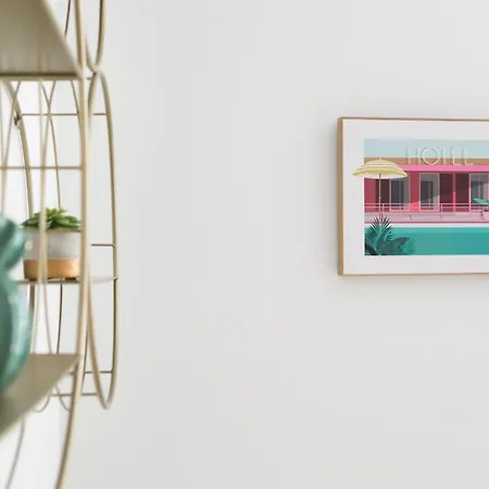 Logis Des Halles Du Coderc