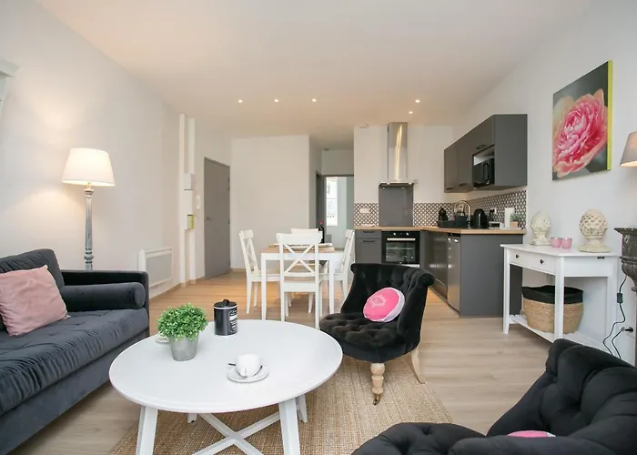 Lejlighed Logis Des Halles Du Coderc