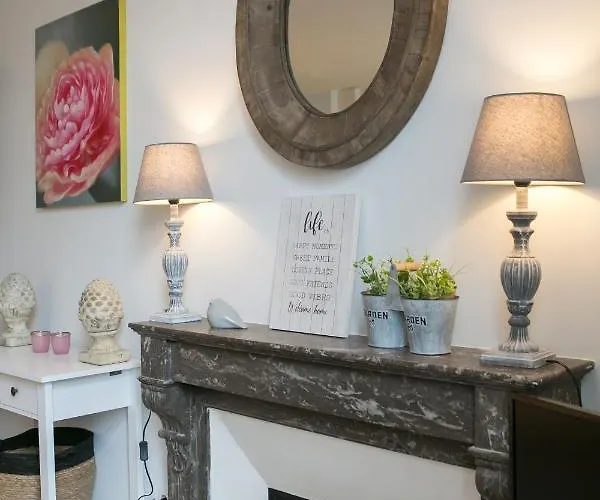 Logis Des Halles Du Coderc