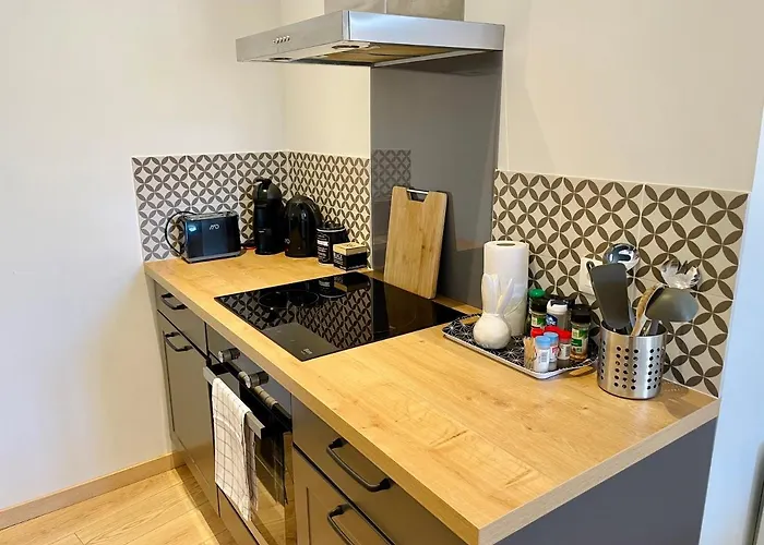 Logis Des Halles Du Coderc