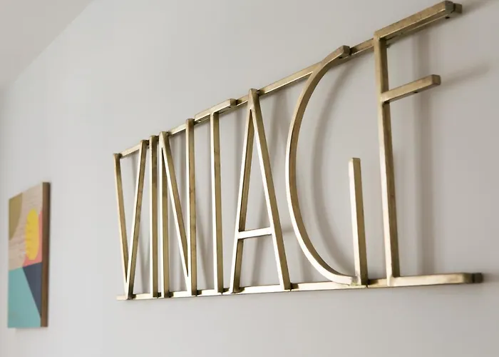 Logis Des Halles Du Coderc Lejlighed